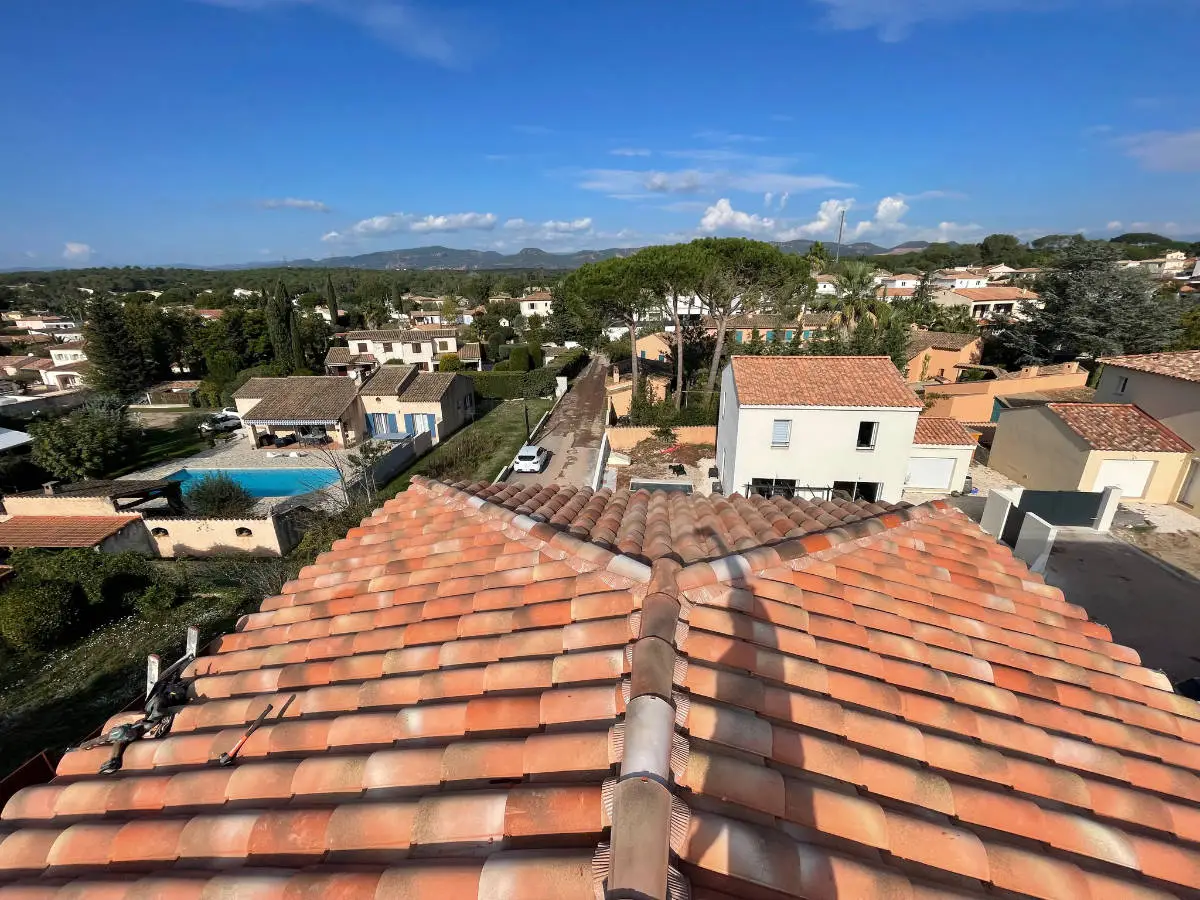 Réfection toiture tuiles maison
